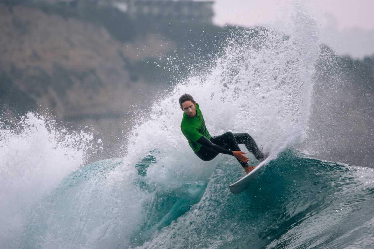 Oct 21 – Surfing